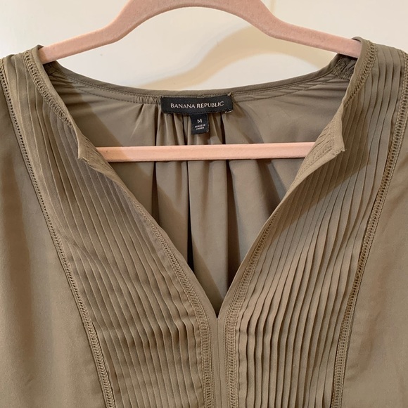 Green Drop Waist Long Sleeve Dress - Picture 5 of 7